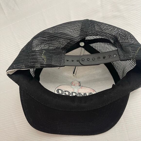 VTG AMOCO Oil Embroidered Black Unitog Mesh Snapback Trucker Hat One Size USA - Picture 4 of 6